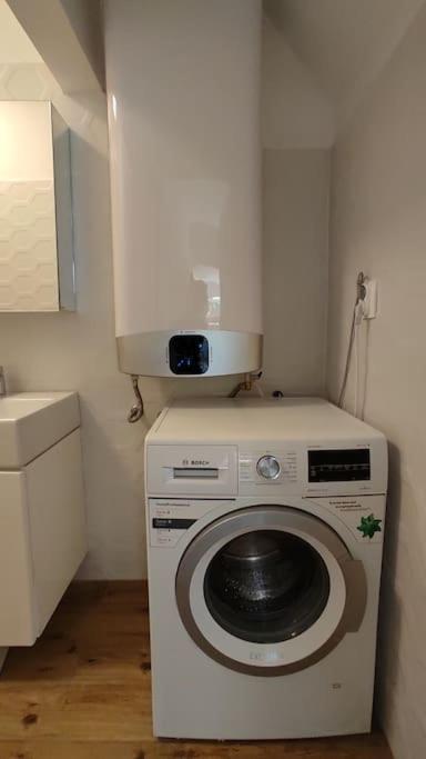 Flora House 3 Minutes From Lake Balaton Keszthely Bagian luar foto