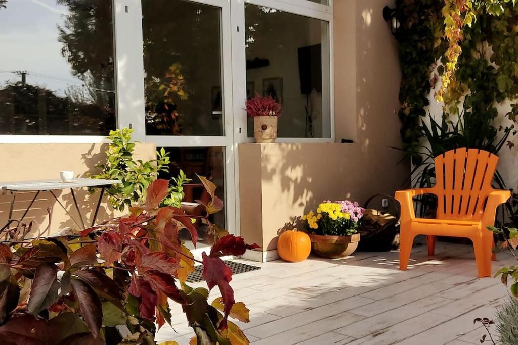 Flora House 3 Minutes From Lake Balaton Keszthely Bagian luar foto